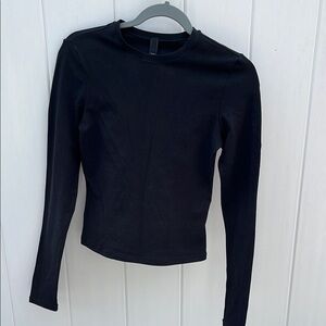 Black Long Sleeve Women's Top